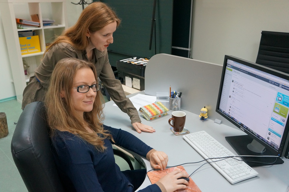 дистанционный сотрудник. центр удаленных сотрудников. медицинское образование дистанционно. колл центр. колл центр.